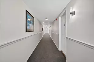 940 E Old Willow Rd, Prospect Heights, IL 60070 - Photo 6