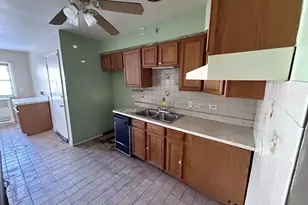 7720 S Jeffery Blvd, Chicago, IL 60649 - Photo 6