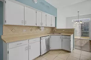 24190 W Pear Tree Circle, Plainfield, IL 60585 - Photo 16