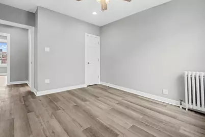 2950 W Waveland Avenue #1, Chicago, IL 60618 - Photo 10