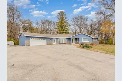 270 E Southmor Road, Morris, IL 60450 - Photo 2