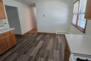 517 Bethel Dr, Joliet, IL 60435 - Photo 4