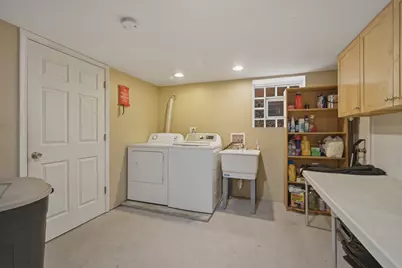 5940 N Bernard Street, Chicago, IL 60659 - Photo 18