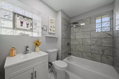 8856 S Parnell Avenue, Chicago, IL 60620 - Photo 14