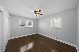 8856 S Parnell Ave, Chicago, IL 60620 - Photo 10