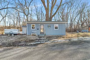 721 Lincoln St, Morris, IL 60450 - Photo 1