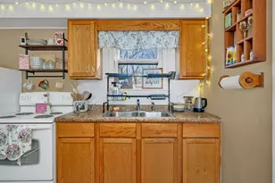 721 Lincoln St, Morris, IL 60450 - Photo 6