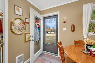 721 Lincoln St, Morris, IL 60450 - Photo 4