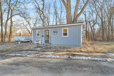 721 Lincoln Street, Morris, IL 60450 - Photo 2