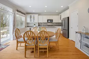 566 Horizon Dr W, Saint Charles, IL 60175 - Photo 10