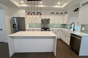 417 W Pierce Rd, Itasca, IL 60143 - Photo 2