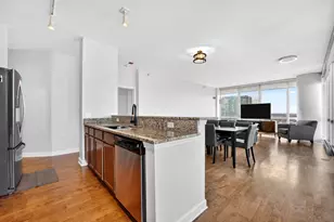 [Address not provided], Chicago, IL 60616 - Photo 12