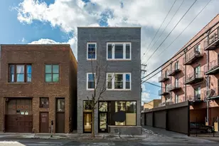 2347 W Taylor St, Chicago, IL 60612 - Photo 1