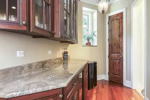 616 Driftwood Ct, Naperville, IL 60540 - Photo 6