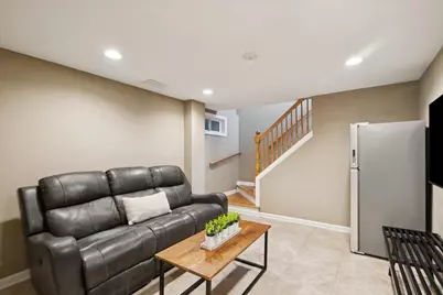 689 E Illinois Road, Lake Forest, IL 60045 - Photo 16