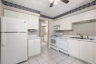 8932 W 140th St, Orland Park, IL 60462 - Photo 12