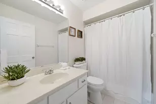 561 Boardman Cir, Bolingbrook, IL 60440 - Photo 16