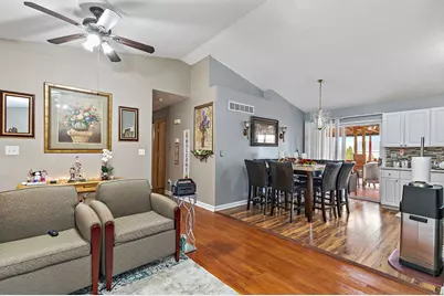 1317 12th Avenue, Belvidere, IL 61008 - Photo 6