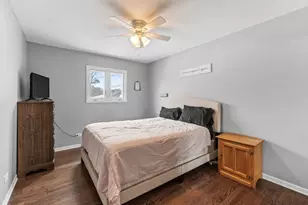 45 Cambridge Ln, Glendale Heights, IL 60139 - Photo 12