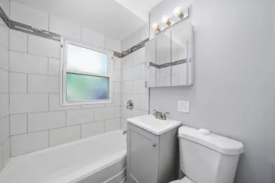 2623 W 96th Place, Evergreen Park, IL 60805 - Photo 6