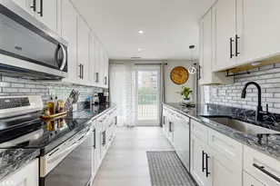 8650 Ferris Ave, Morton Grove, IL 60053 - Photo 10