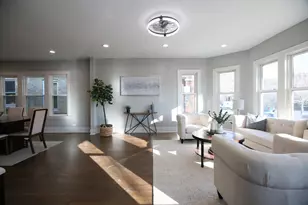 5536 W Melrose St, Chicago, IL 60641 - Photo 4