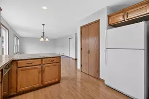 1940 Taller Rd, Morris, IL 60450 - Photo 14