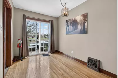 345 W Division Street, Coal City, IL 60416 - Photo 10