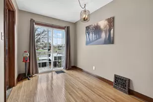 345 W Division St, Coal City, IL 60416 - Photo 10