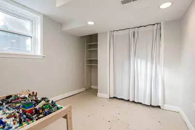 [Address not provided], Berwyn, IL 60402 - Photo 32