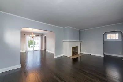 1318 N Jackson Street, Waukegan, IL 60085 - Photo 6