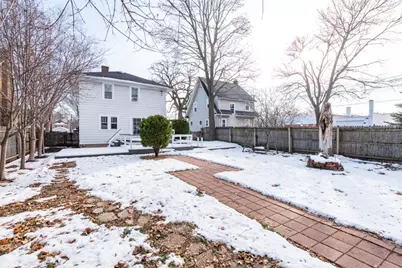 1318 N Jackson Street, Waukegan, IL 60085 - Photo 30