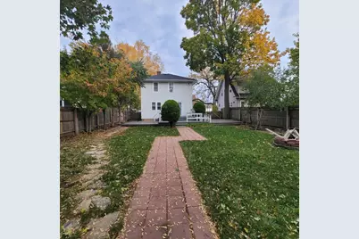 1318 N Jackson Street, Waukegan, IL 60085 - Photo 26