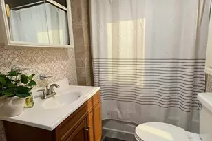 300 N Madison St, Woodstock, IL 60098 - Photo 6