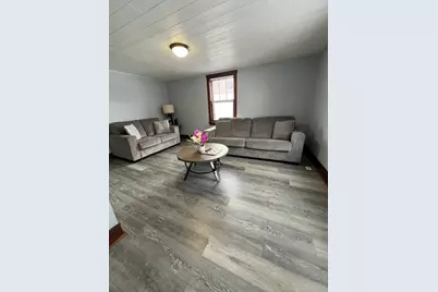 300 N Madison Street, Woodstock, IL 60098 - Photo 8