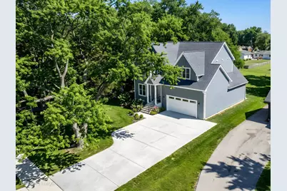 6925 Clarendon Hills Road, Darien, IL 60561 - Photo 2
