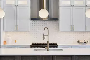 6925 Clarendon Hills Rd, Darien, IL 60561 - Photo 14