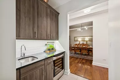 30 W Erie Street #601, Chicago, IL 60654 - Photo 10