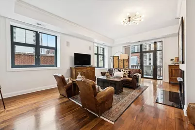 30 W Erie Street #601, Chicago, IL 60654 - Photo 2