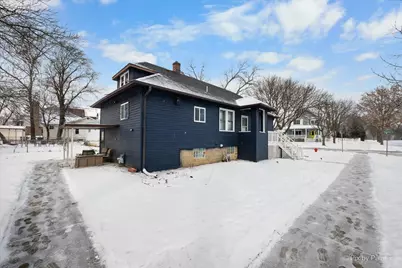 140 S Hudson Street, Westmont, IL 60559 - Photo 2