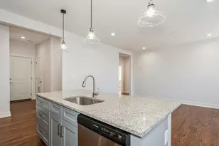 [Address not provided], Chicago, IL 60618 - Photo 4