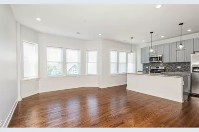 [Address not provided], Chicago, IL 60618 - Photo 6