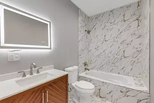 2347 Walnut St, Blue Island, IL 60406 - Photo 8