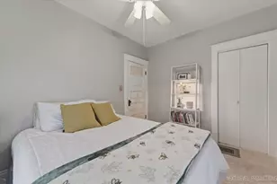 1123 Prairie St, Aurora, IL 60506 - Photo 24