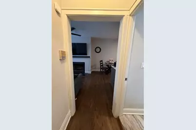 631 W Roscoe Street #C3, Chicago, IL 60657 - Photo 2