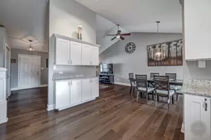 1126 Starlite Ct, Naperville, IL 60564 - Photo 16