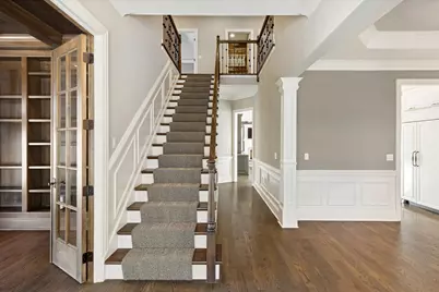 716 N 3rd Avenue, Saint Charles, IL 60174 - Photo 4