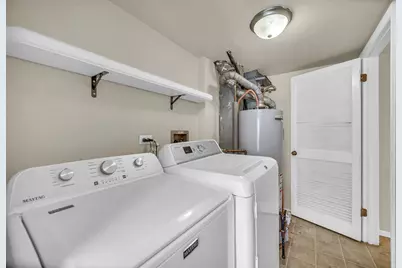 545 Alton Court, Carol Stream, IL 60188 - Photo 16