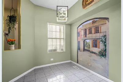 935 Viewpoint Drive, Lake in the Hills, IL 60156 - Photo 10