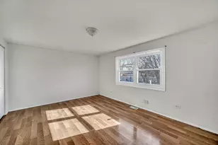 867 Harris Dr, Bolingbrook, IL 60440 - Photo 10